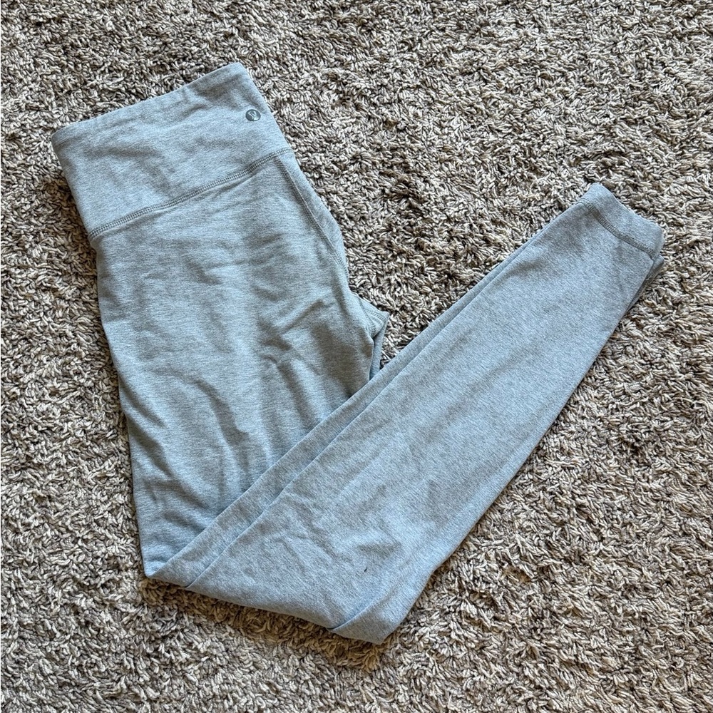 Lululemon Heathered Grey Leggings – Size 8
